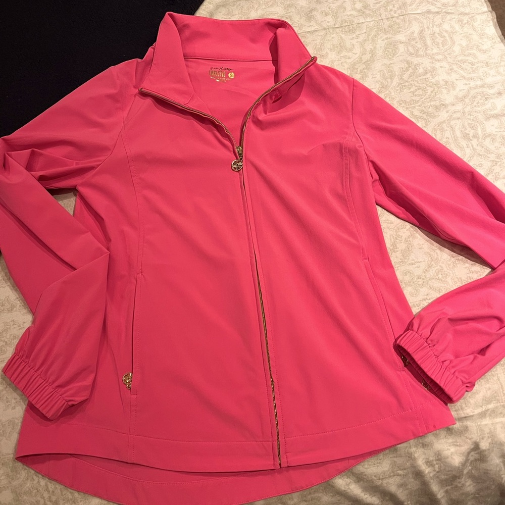 Lilly Pulitzer zip up wind breaker size small